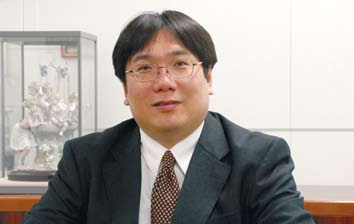 24 Yashushi Shigeta