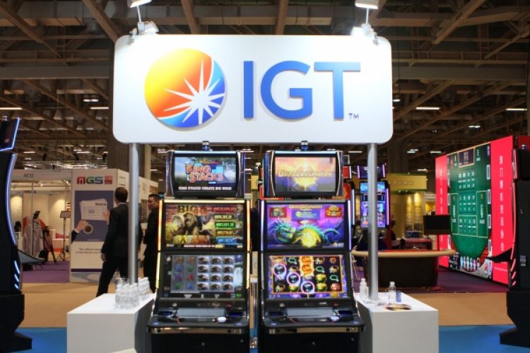 IGT dips toe into social gaming