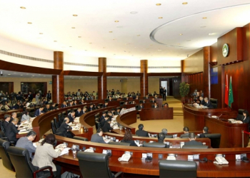 Legislative Assembly passes bill banning Macau casino workers from gaming floors