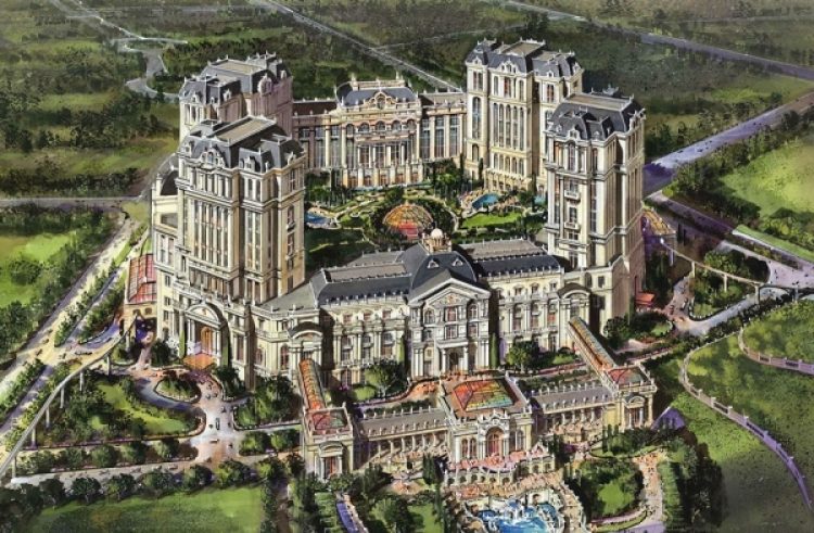 Grand Lisboa Palace to open in stages, SJM boss reveals