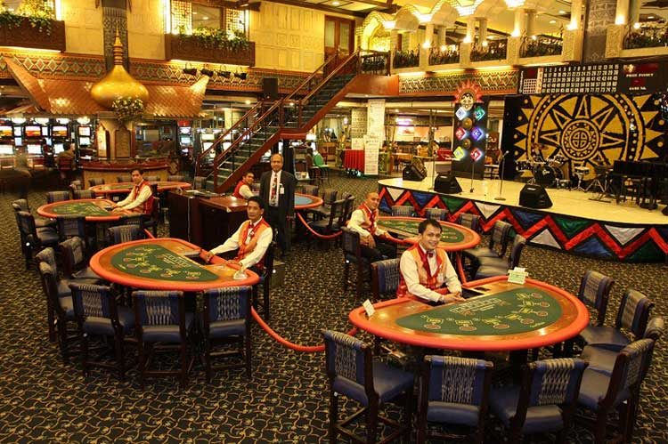 Casino Filipino Grand Regal Hotel
