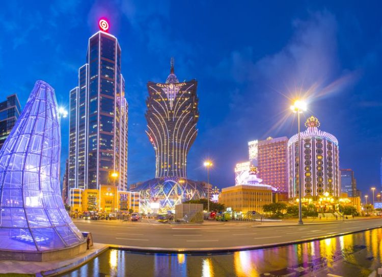 Macau night