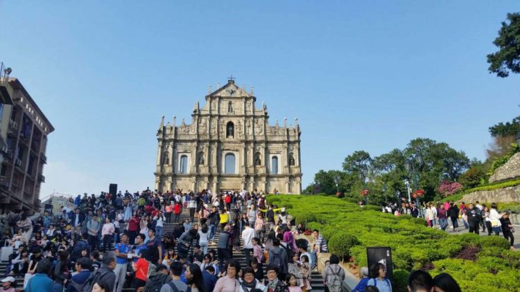 Macau sees National Day visitor numbers rise 3.8% year-on-year