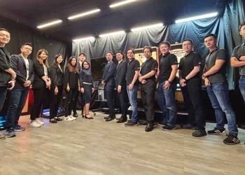 Jumbo using live-streaming to maintain contact with customers