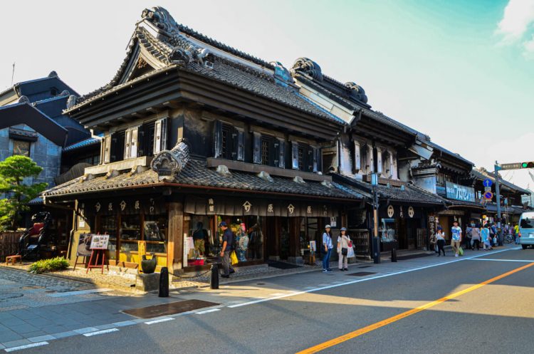 Eighteen people arrested following raid on illegal baccarat game in Saitama, Japan