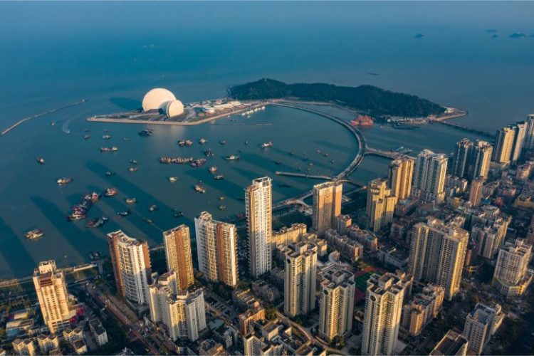 Applications for Macau-Zhuhai quarantine exemption resume but supply running short