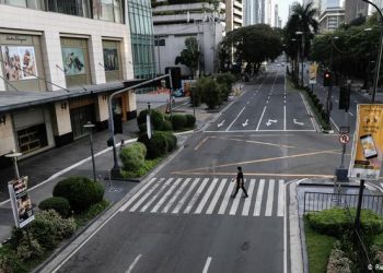 Manila quarantine measures extended for two more weeks as Philippines COVID cases reach record high