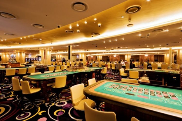 GKL closes third casino as South Korean COVID cases surge again