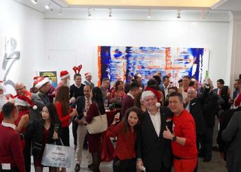 IAG spreads Christmas cheer at Macau After Dark 7