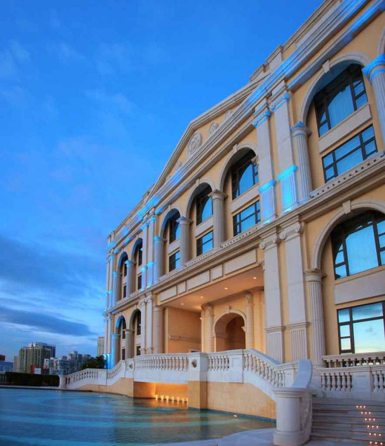 Sofitel Macau at Ponte 16: Historic heart