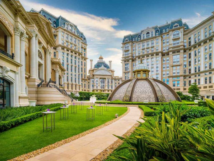 SJM confirms casino table, machine limits for Grand Lisboa Palace opening day
