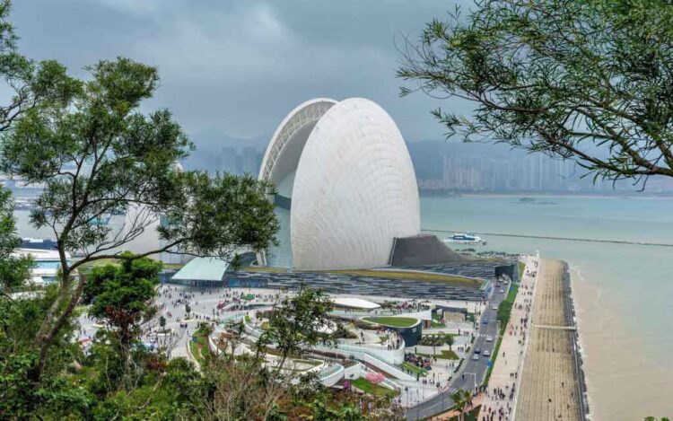 Outbreak fears as five new COVID-19 cases confirmed in Zhuhai after Golden Week