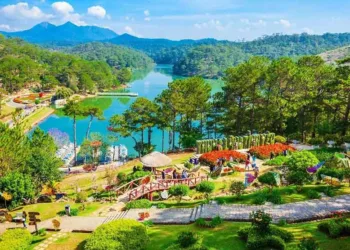 Vietnam’s Dalat pushes for new casino, street market to boost economy