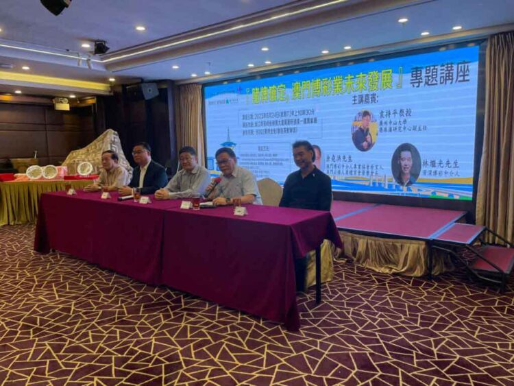 Junket rep says “13 or 14” junkets now operating in Macau