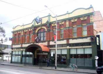 Victorian regulator charges Tabcorp and eight venues for allegedly allowing a minor to gamble