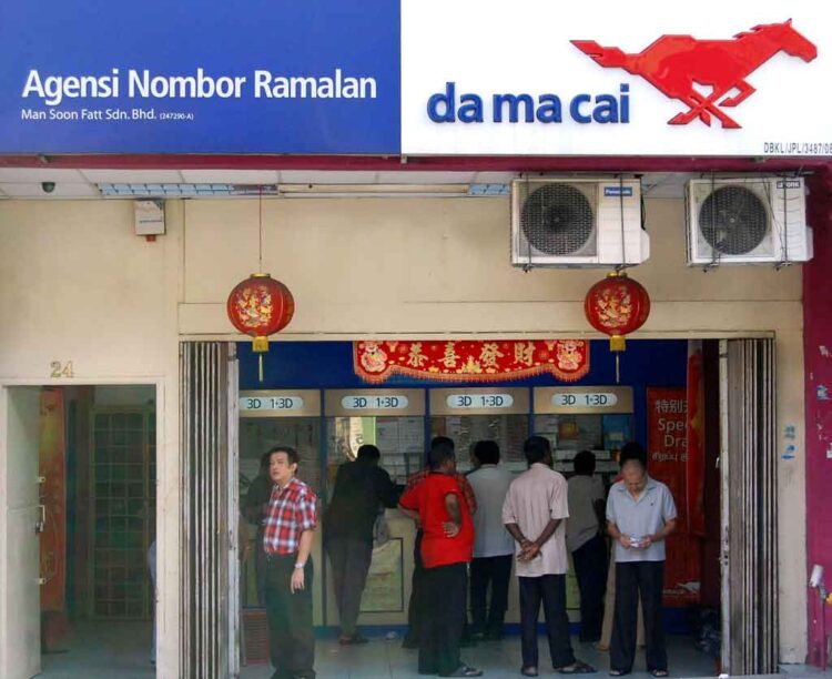 IGT wins 10-year extension to support Malaysian lottery