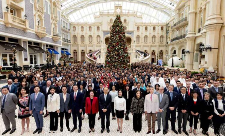 MGM China to pay one month salary bonus to employees by CNY