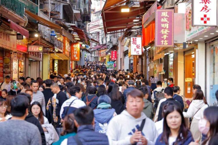 Almost 400,000 visitors enter Macau during three-day New Year’s holiday