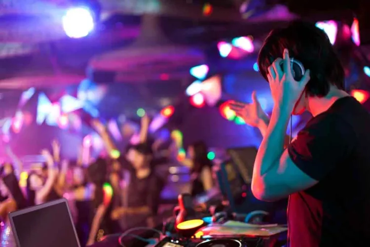 Lawrence Ho’s Black Spade Capital to bring new high-end “daylife and nightlife” non-gaming project to Macau