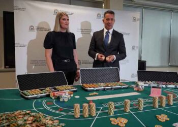 Underground gambling on the rise as Western Australian authorities raid two illegal casinos