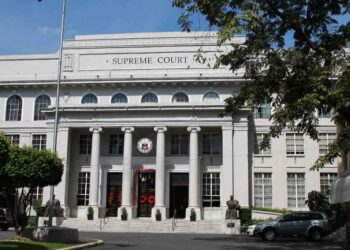 Supreme Court throws out three petitions challenging PAGCOR’s right to regulate offshore gaming operators