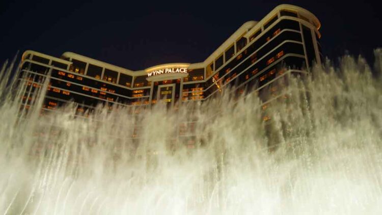 Wynn Macau re-elects Craig Billings and Linda Chen, updates dividend policy at AGM