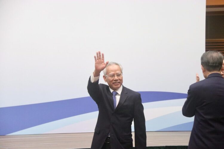 Macau’s Chief Executive candidate Sam Hou Fai promises gaming industry will not shrink under his rule