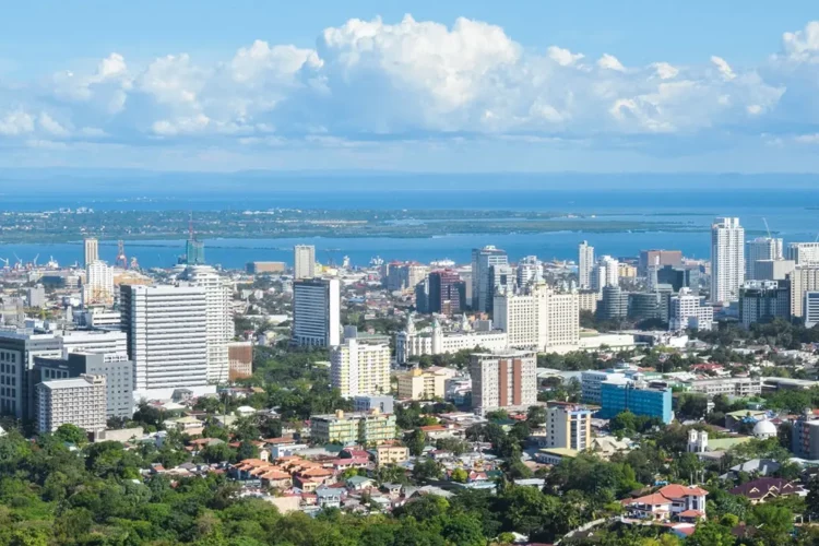 Philippine tourist arrivals down 0.5% in 1Q25 on fewer visitors from South Korea, China