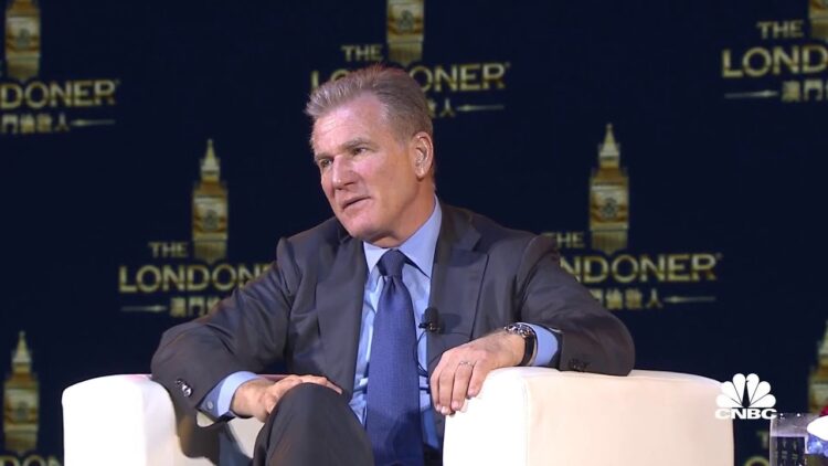 Rob Goldstein to sell off “some or all” of Las Vegas Sands Corp shares before transitioning to advisor role in March